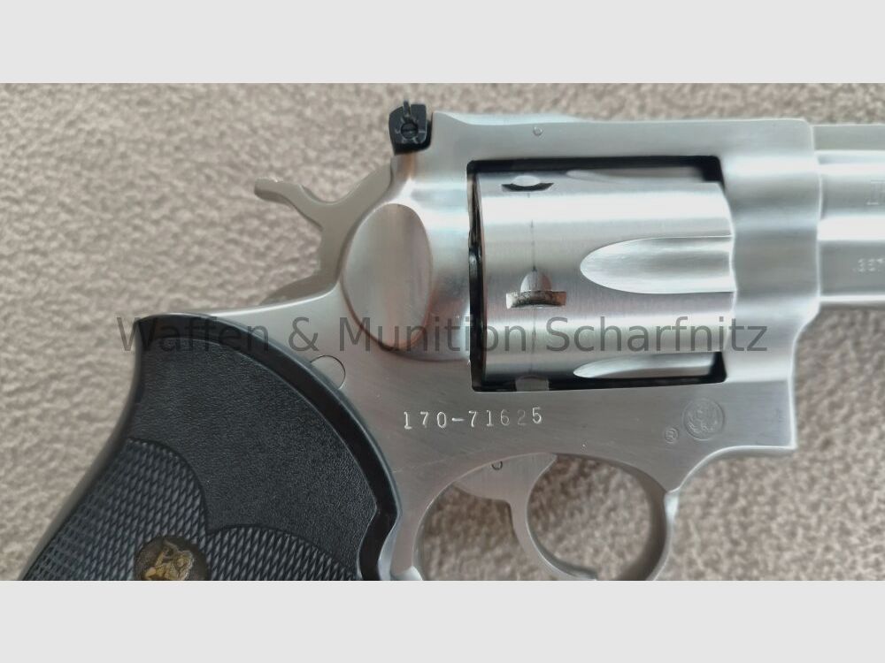 STURM, RUGER & Co. GP 100