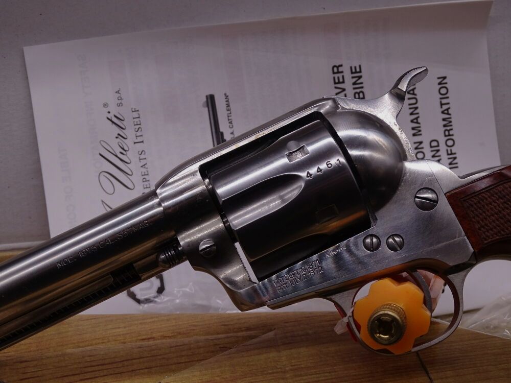 Uberti 1873 Cattleman Inox Acero Inoxidable 7 1/2 " Calibre .357 Magnum 1873 Cattleman INOX Acero Inoxidable