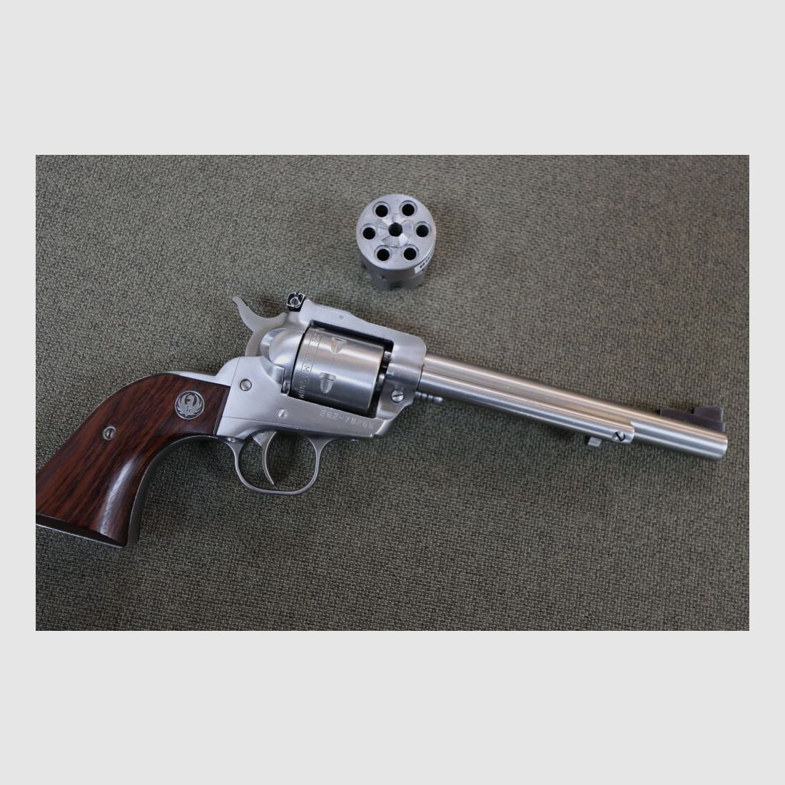 Ruger Single Six New Model Single-Six mit Wechseltrommel .22lr