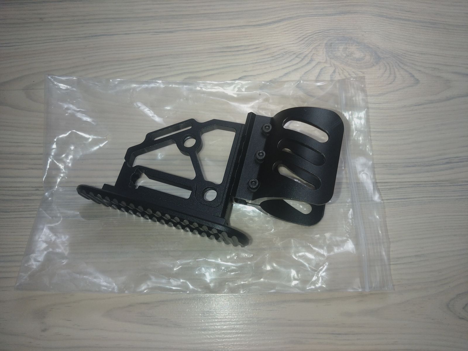 MEGALODON original shaft * new *