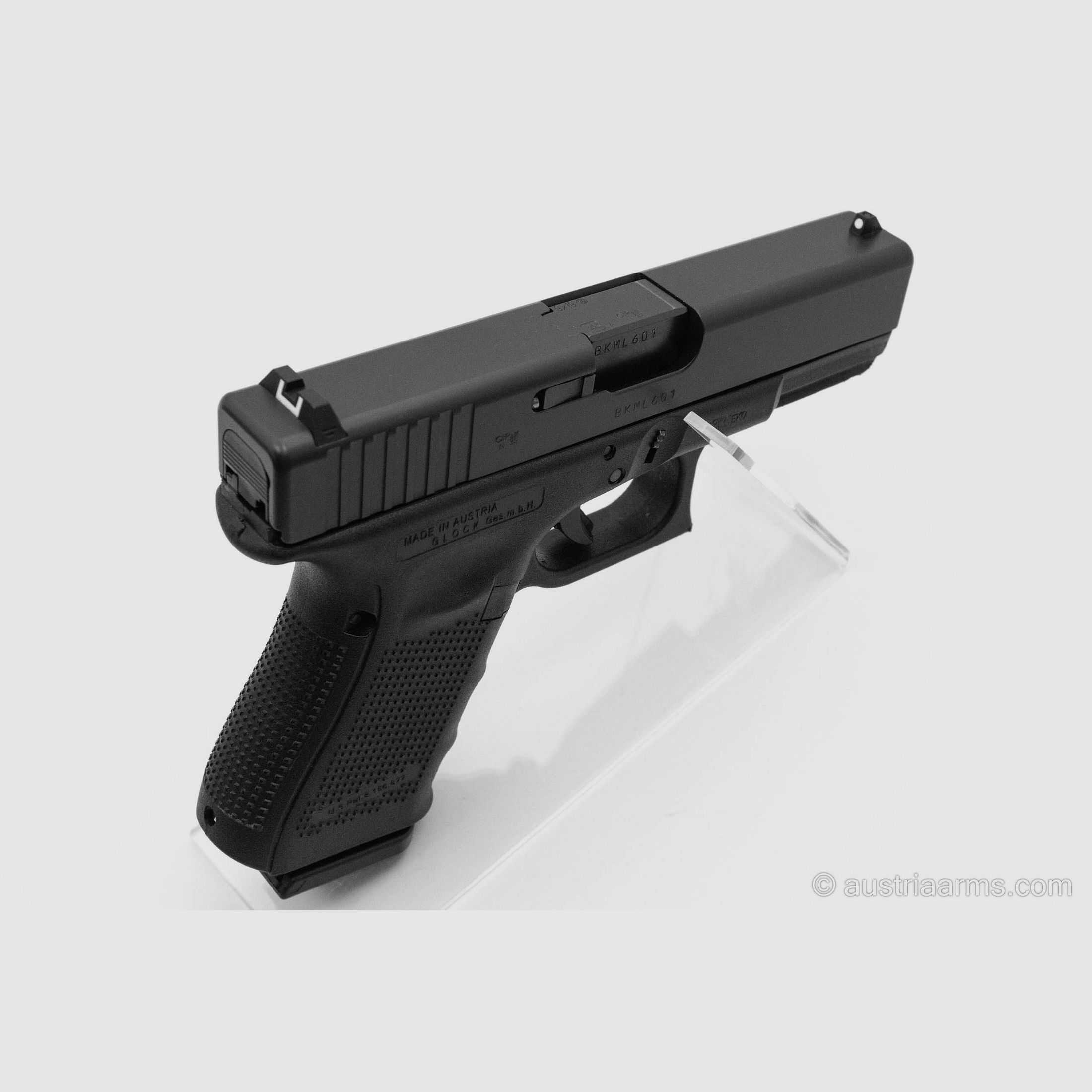 Glock 19 Gen4, neuwertige Gebrauchtwaffe, 9 x 19 mm, Bild 3 von 4