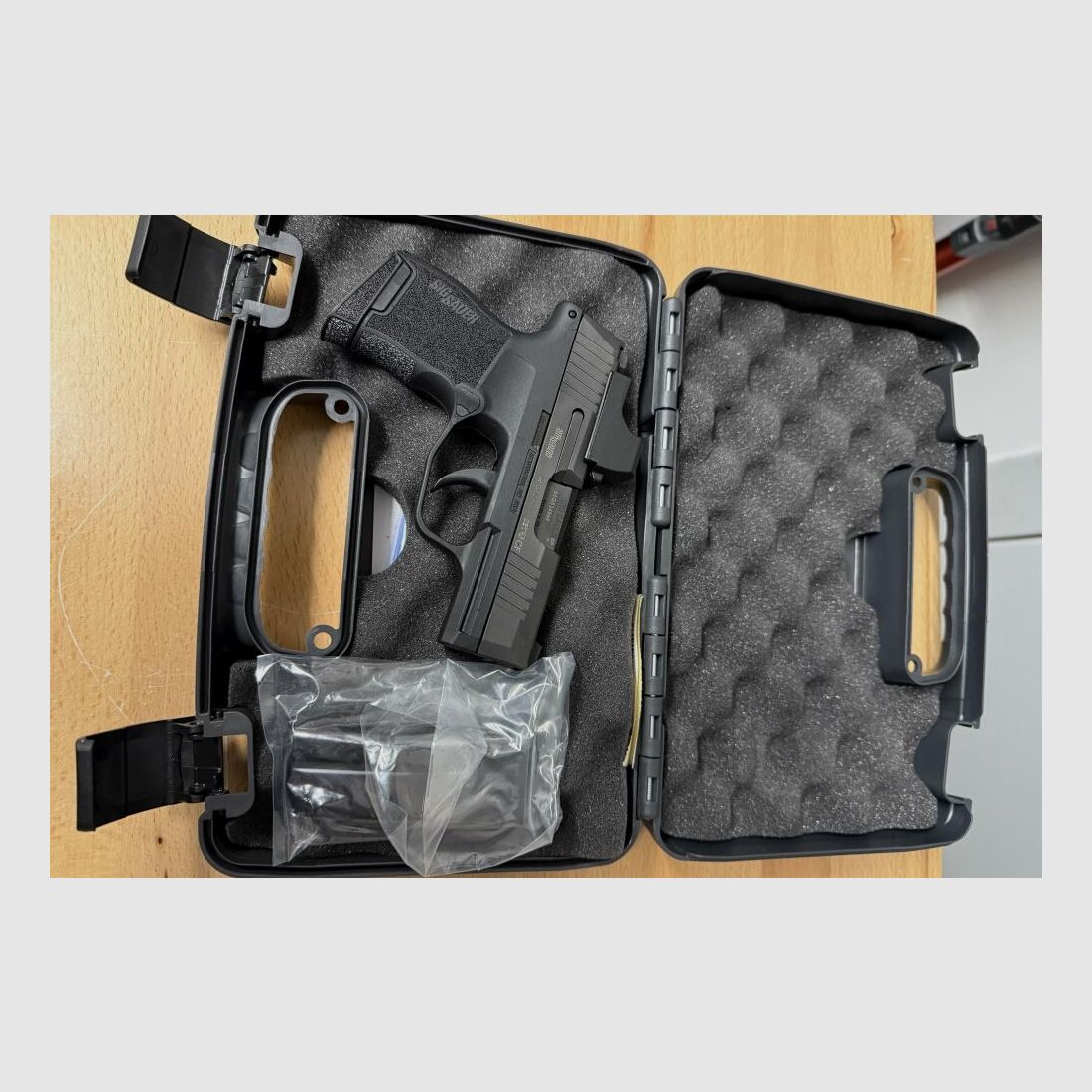 SIG Sauer P365 9mmLuger