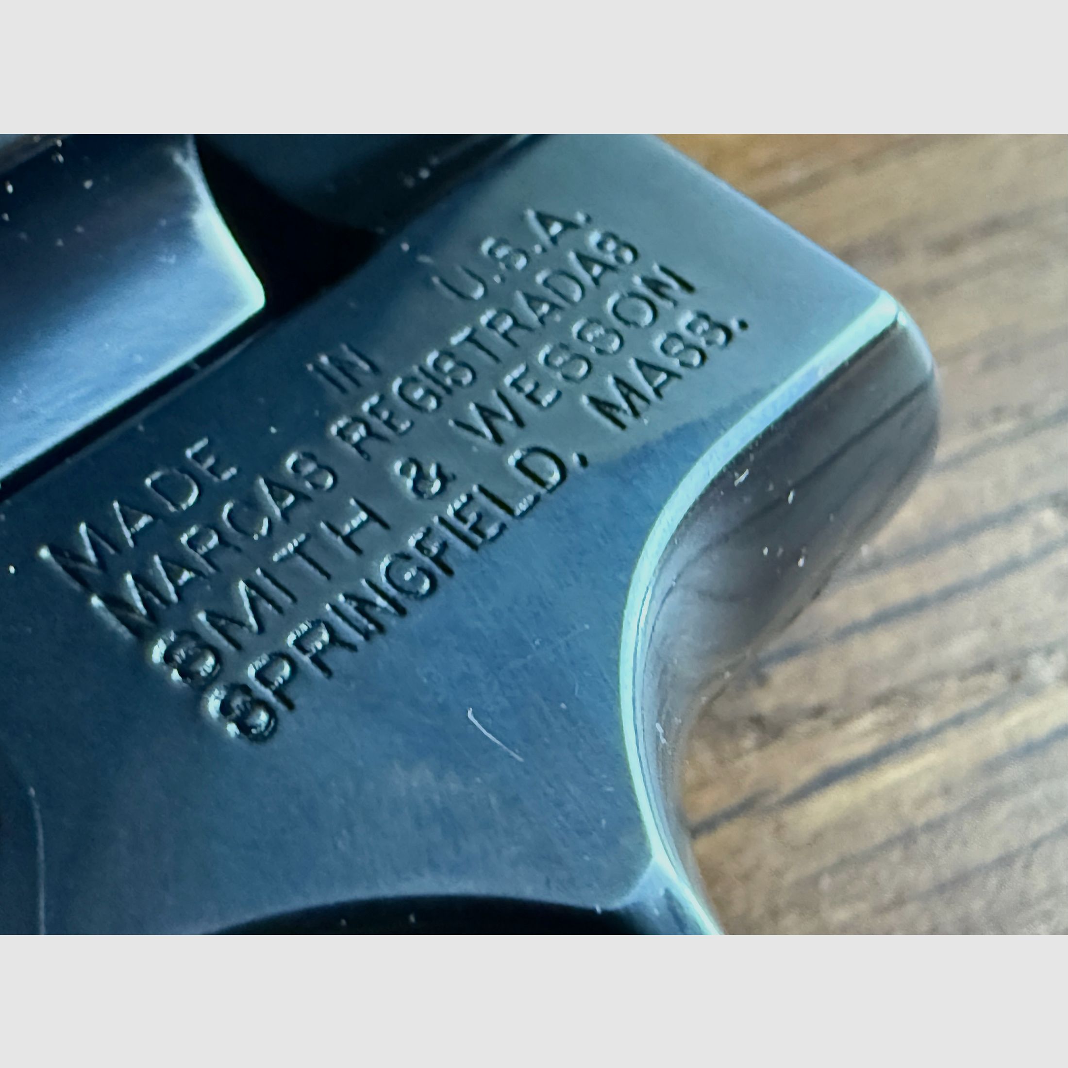 Smith & Wesson 586 Revolver aus 2022 in .357 Magnum/.38 Special