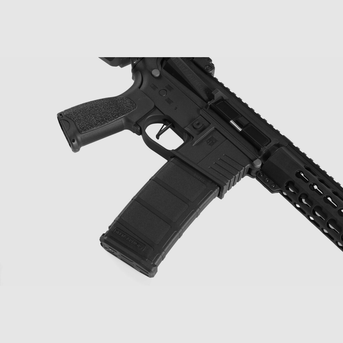 AR15 KeyMod 10 pulgadas CHARLIE Negro S-AEG Rifle Airsoft Libre a partir de 18 años | Delta Armory