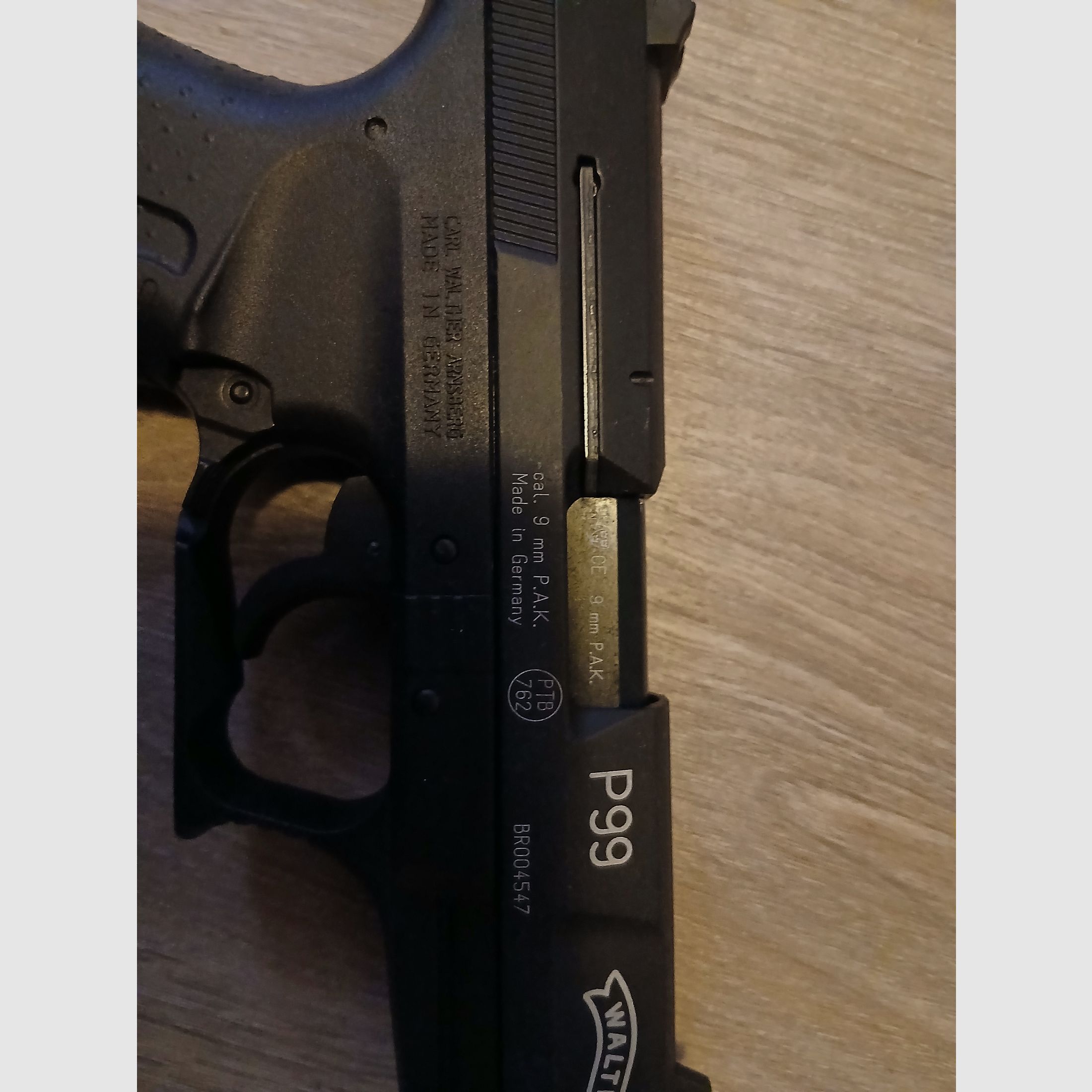 Pistola de fogueo Walther P99