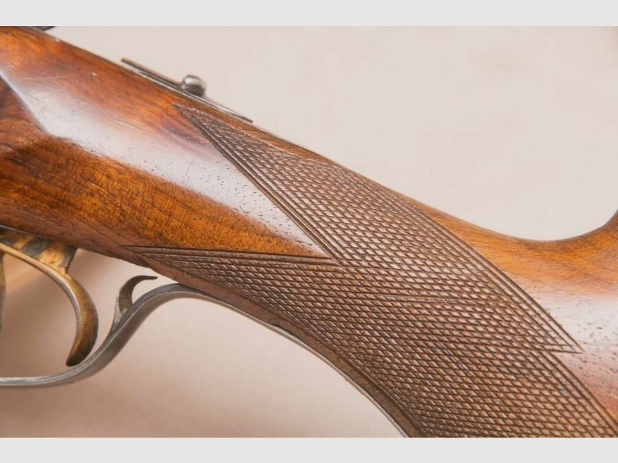 Cross flute double-barrel shotgun