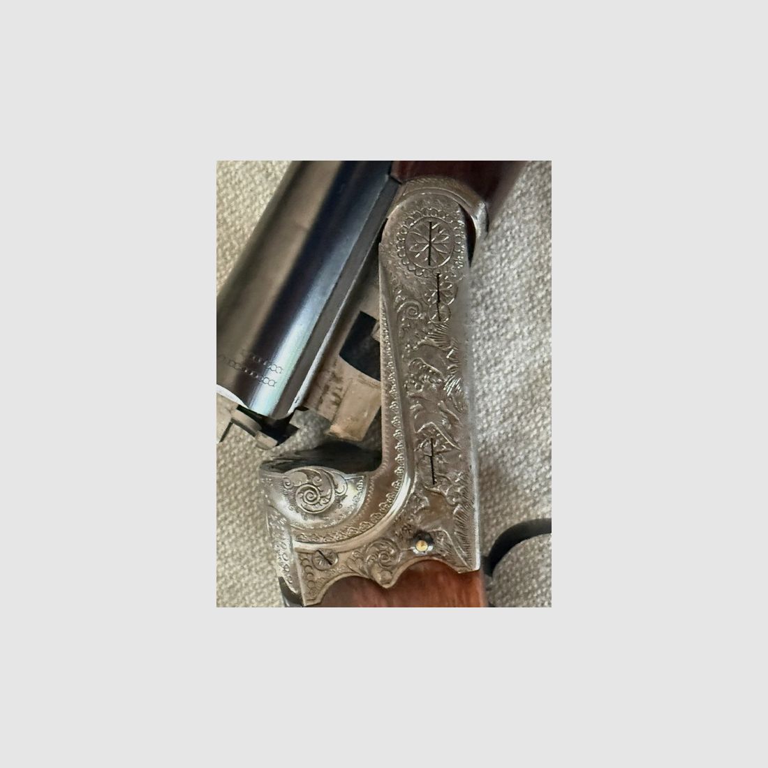 Double shotgun, Michuel Larranaga - Spain, caliber: 16/70 with engraving on lock plates