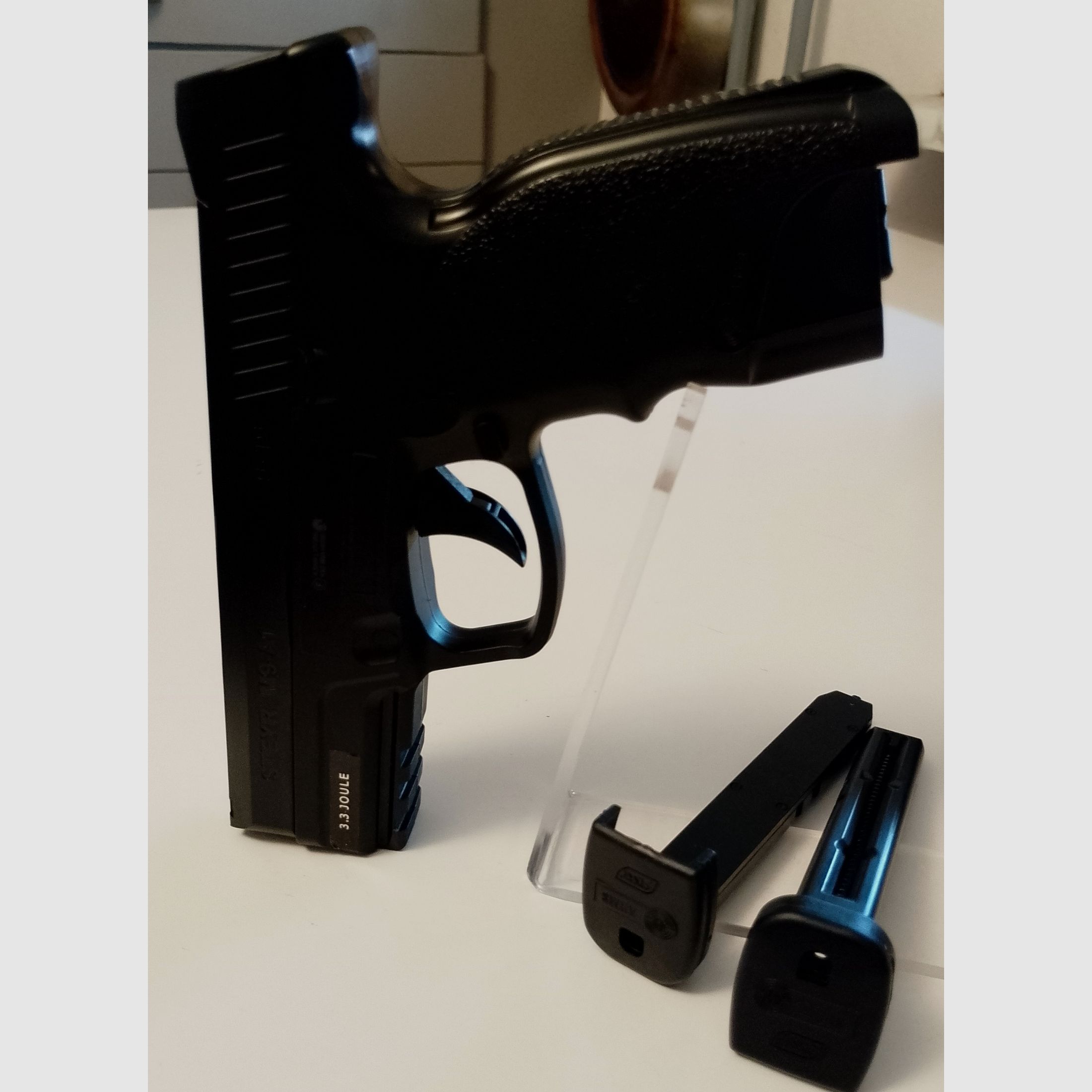 ASG Steyr Mannlicher M9A1 CO2 Luchtpistool Kal. 4,5mm BB Non Blowback zwart, afbeelding 2 van 8