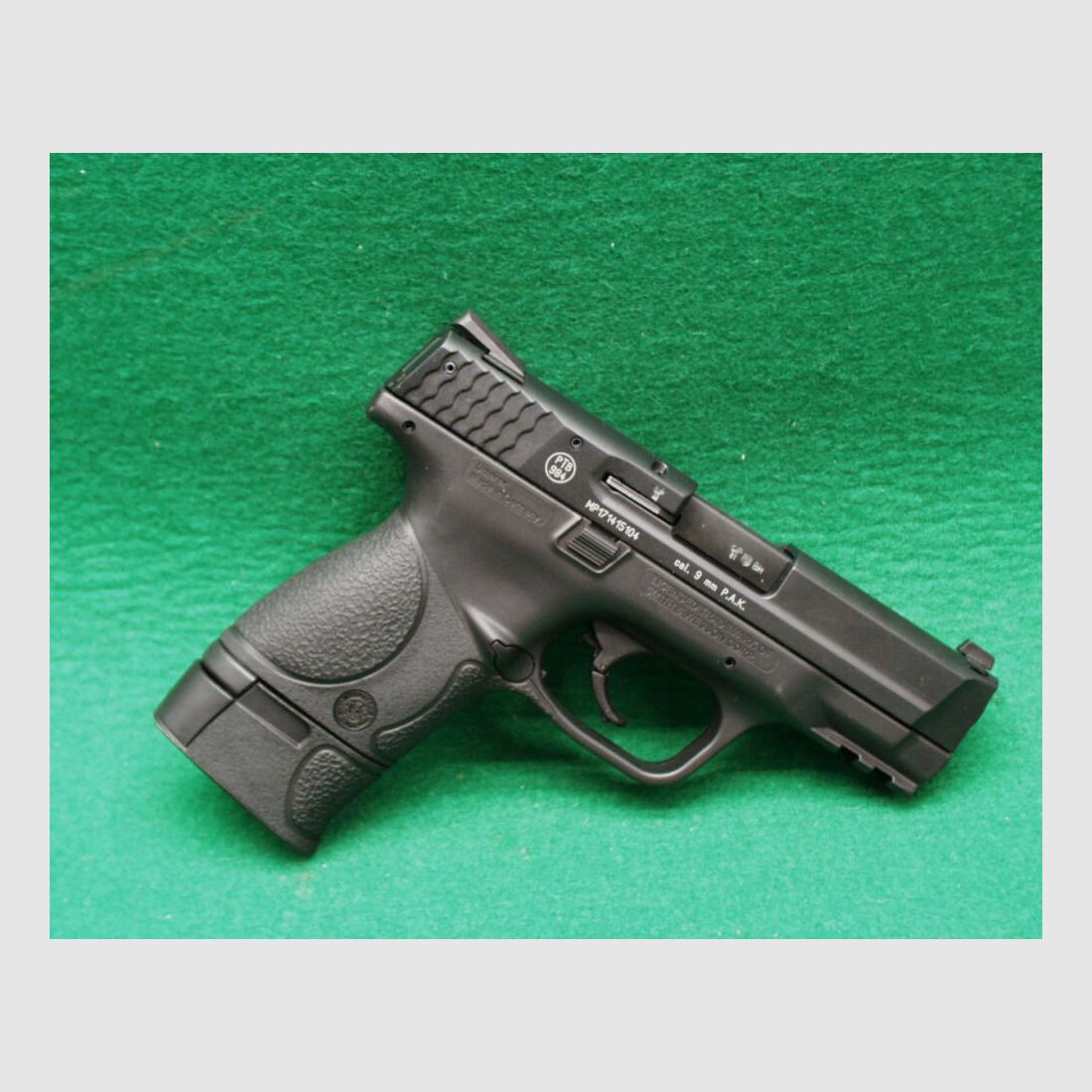 Smith&Wesson	 S&W M&P9c, schwarz  9mm P.A.K