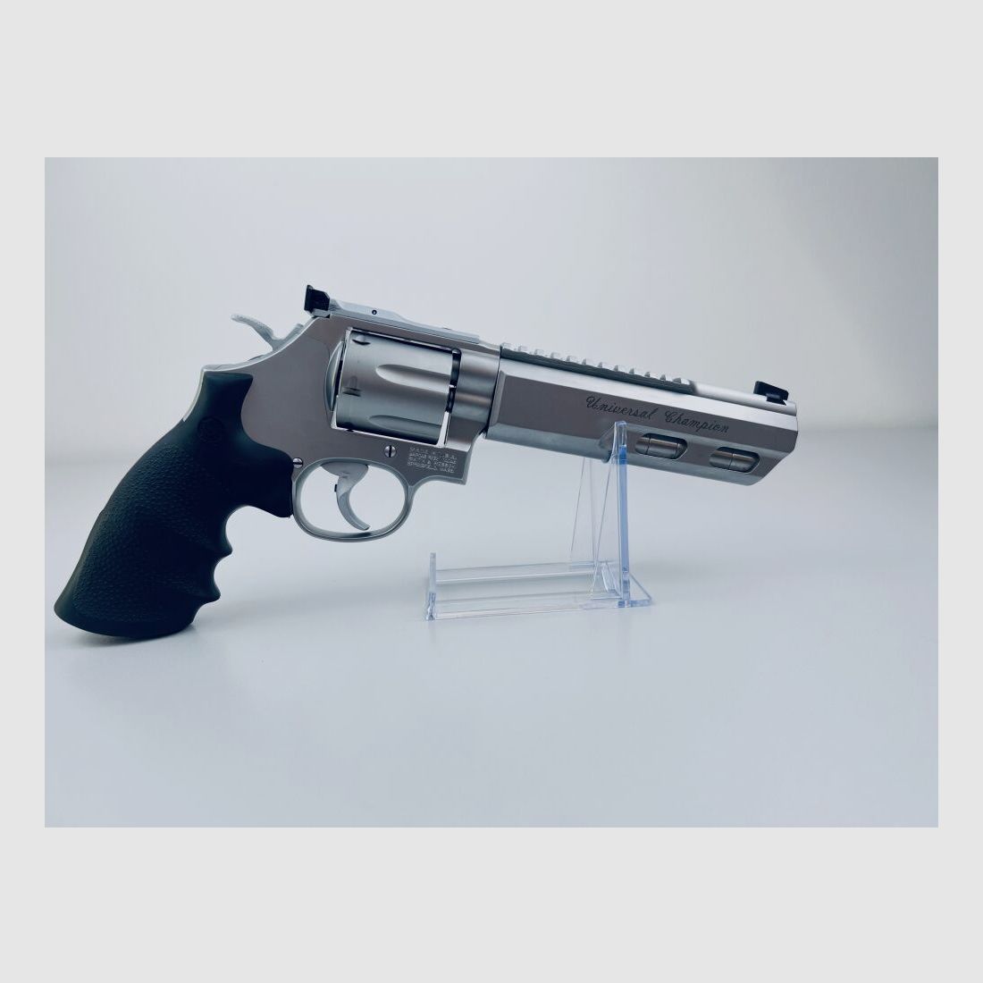 Smith & Wesson Modèle 686-6 Champion Universel