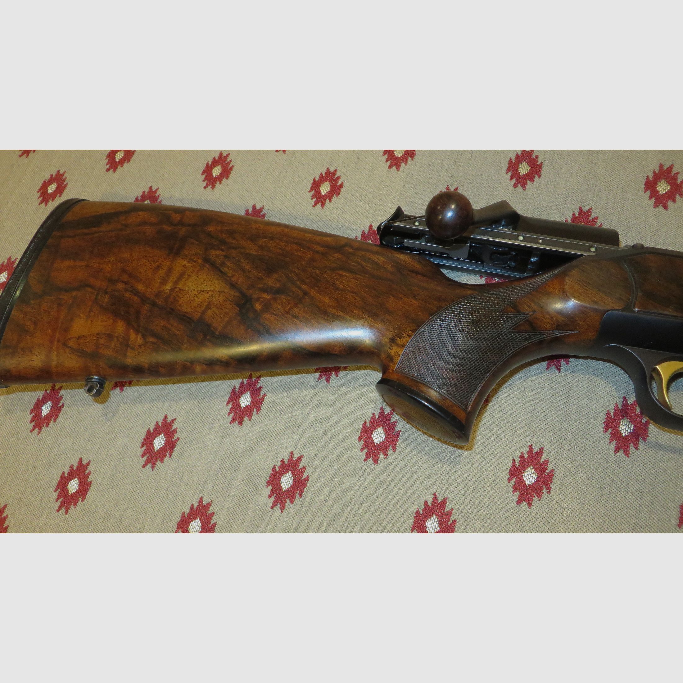 Blaser R93 Attache Holzklasse 7 z lufcami w kalibrze 6,5x57 i wymiennym lufą 30.06