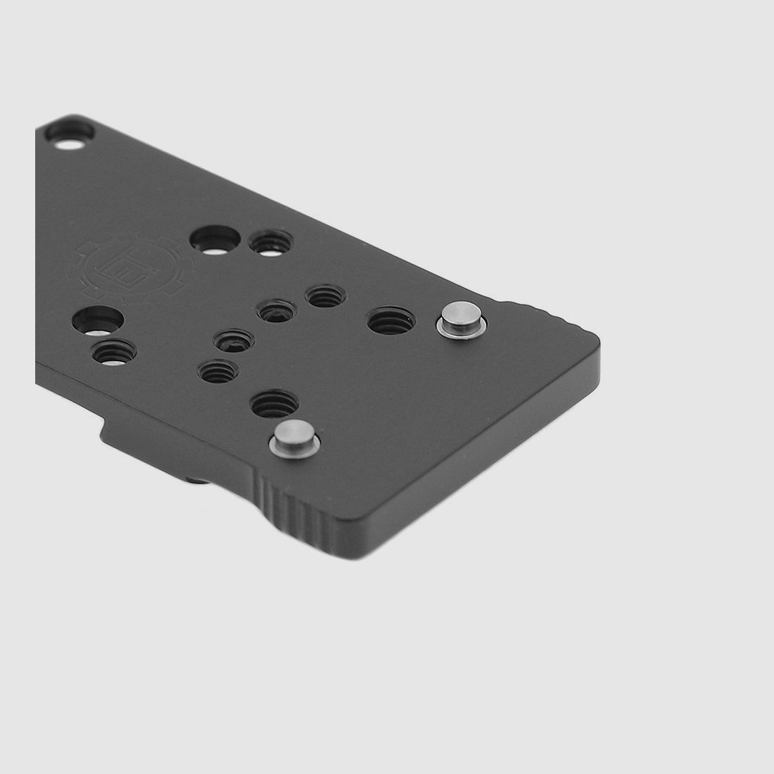 Zapasowy pin lokalizacyjny V2F do montażu celownika kolimatorowego Eemann Tech – 2 sztuki/zestaw, zdjęcie 3 z 3