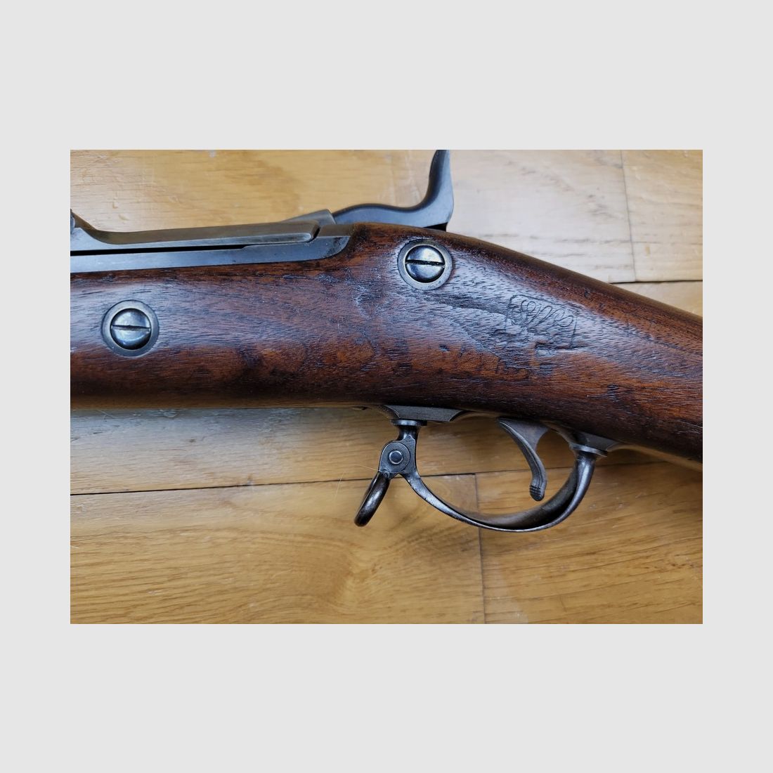 Außergewöhnliches Trapdoor-Gewehr Modell 1884 – Arsenal von Springfield – mächtiges Kaliber 45/70 – von März 1887 für die US-Armee – mythische Waffe des Wilden Westens – Museumszustand, Bild 11 von 30