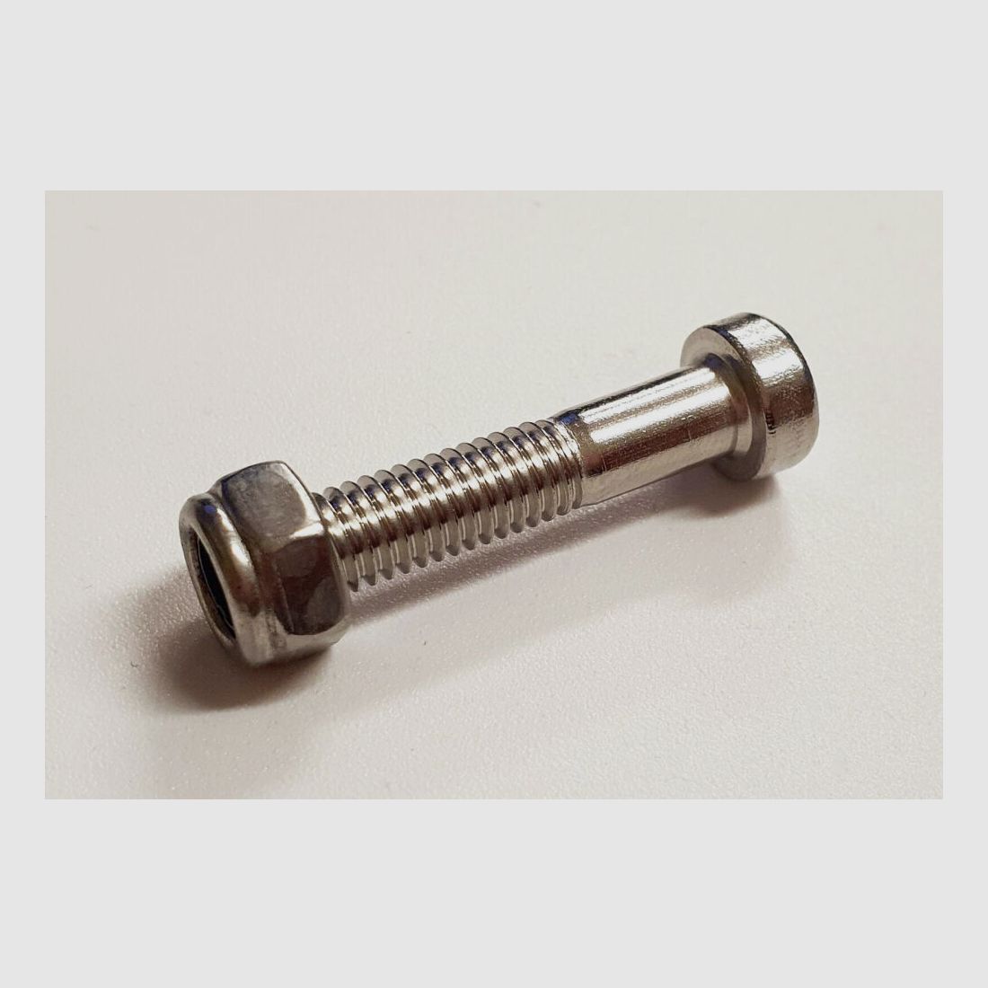 SIG SIG STGW 90 PE90 STURMGEWEHR 1990 1x 670-4670 STOPMUTTER 1x670-4669 ZYLINDERSCHRAUBE GRIFF, Bild 2 von 8