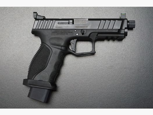 Stoeger STR9S Combat