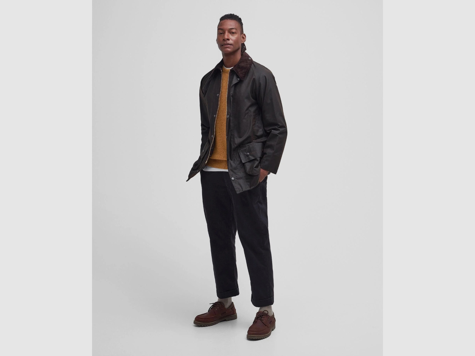 BARBOUR Classic Beaufort chaqueta de cera oliva