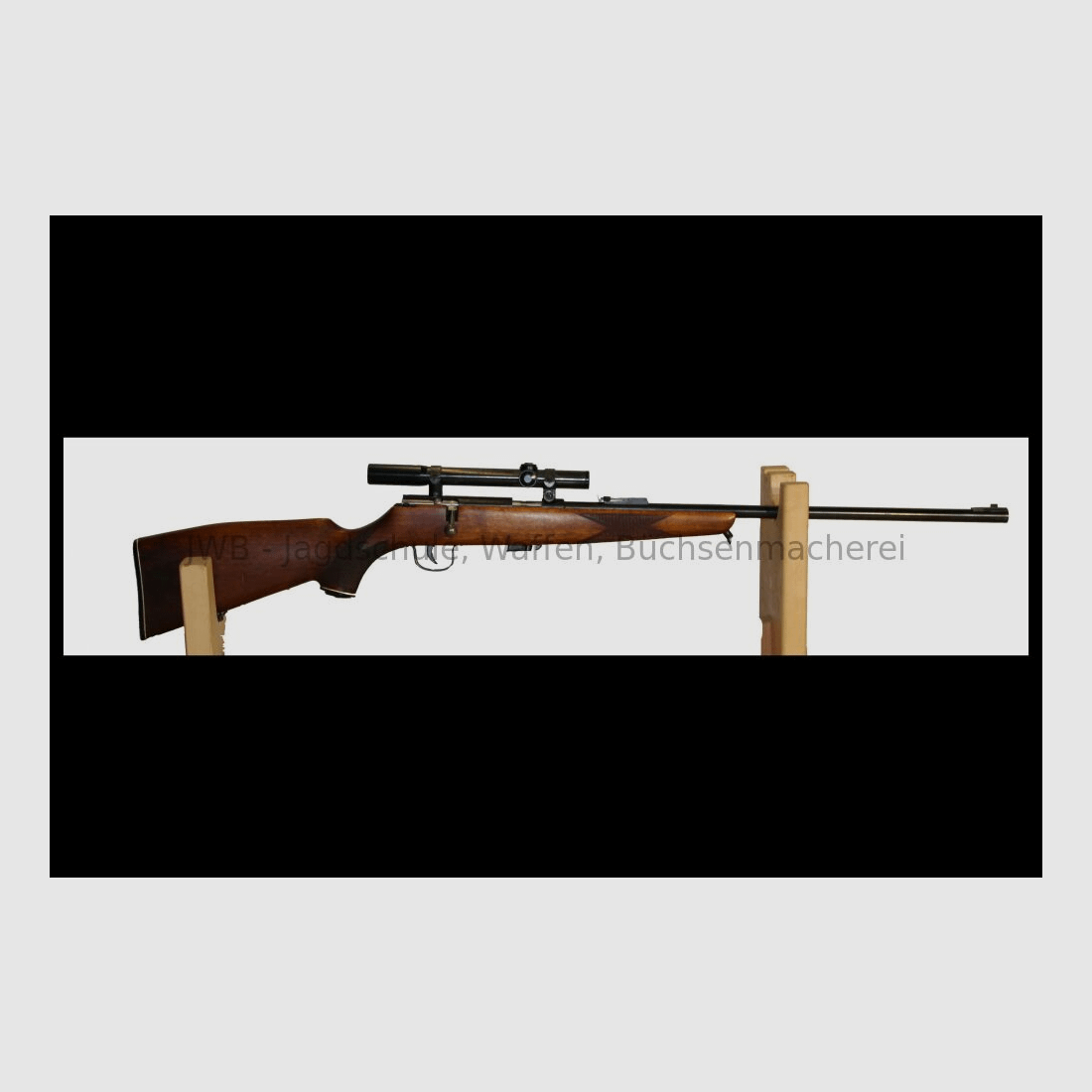 Karabin powtarzalny z nabojami .22lr