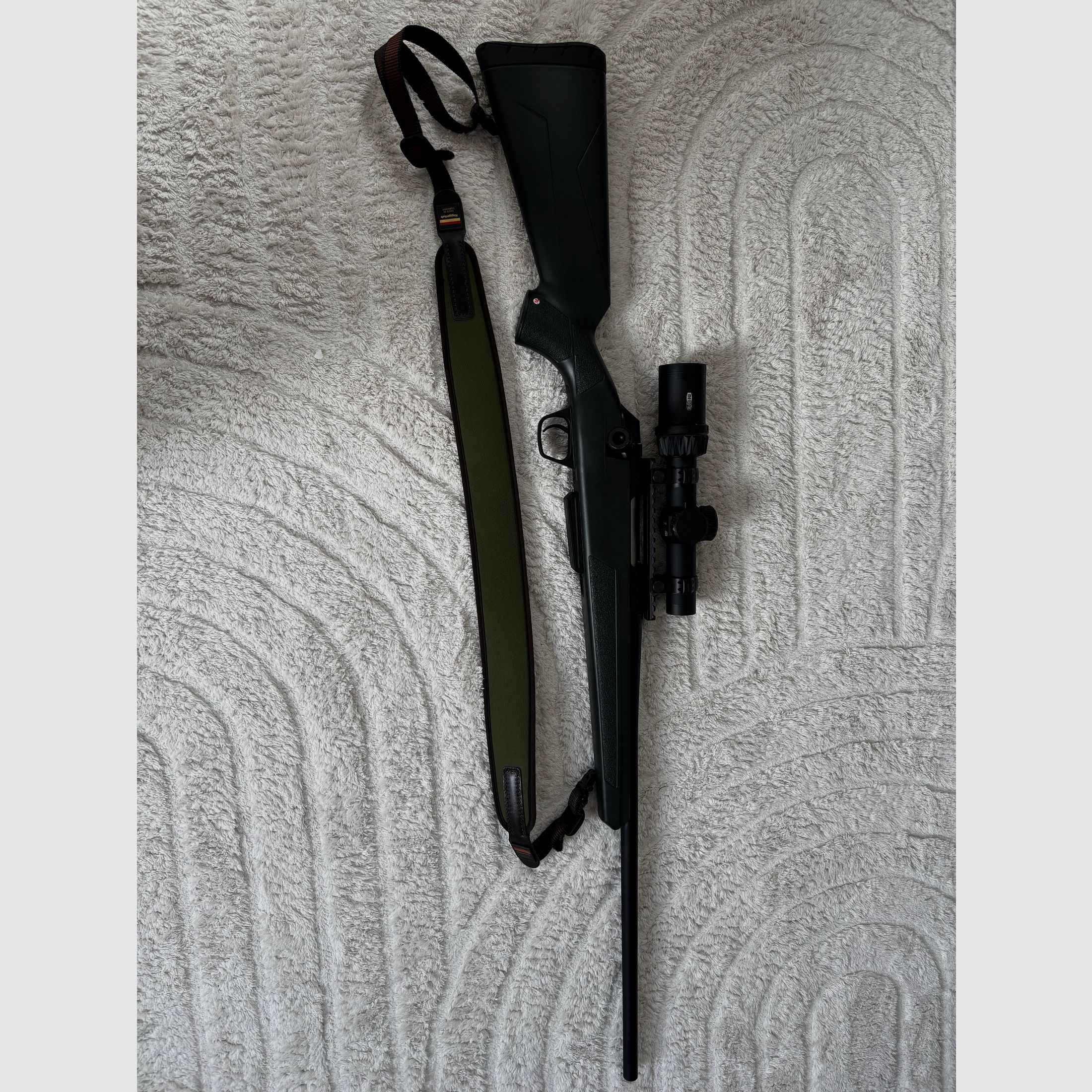 Winchester Repetierbüchse XPR Stealth.308 mit Meopta Zielfernrohr Optika6 1–6x24 RD SFP