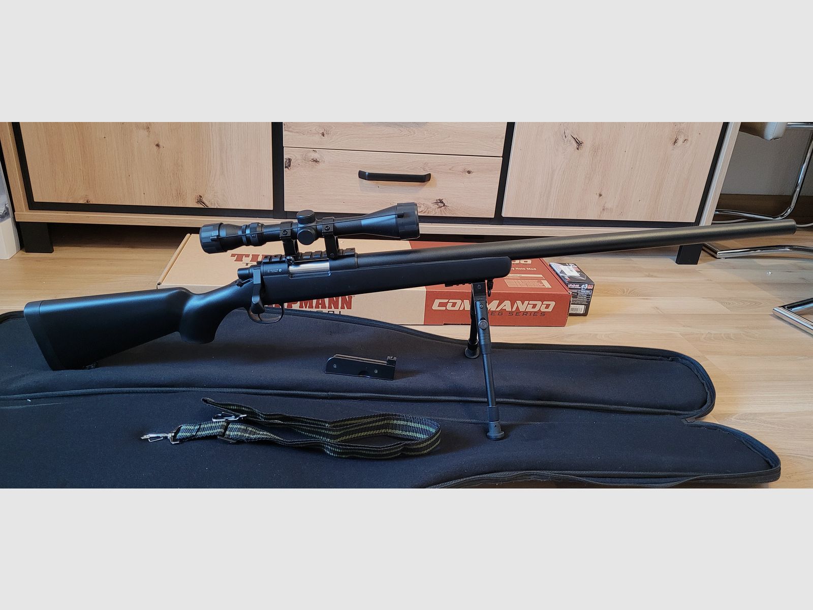 Well M700 sniper rifle incl. bipod / scope Springer 6mm BB black