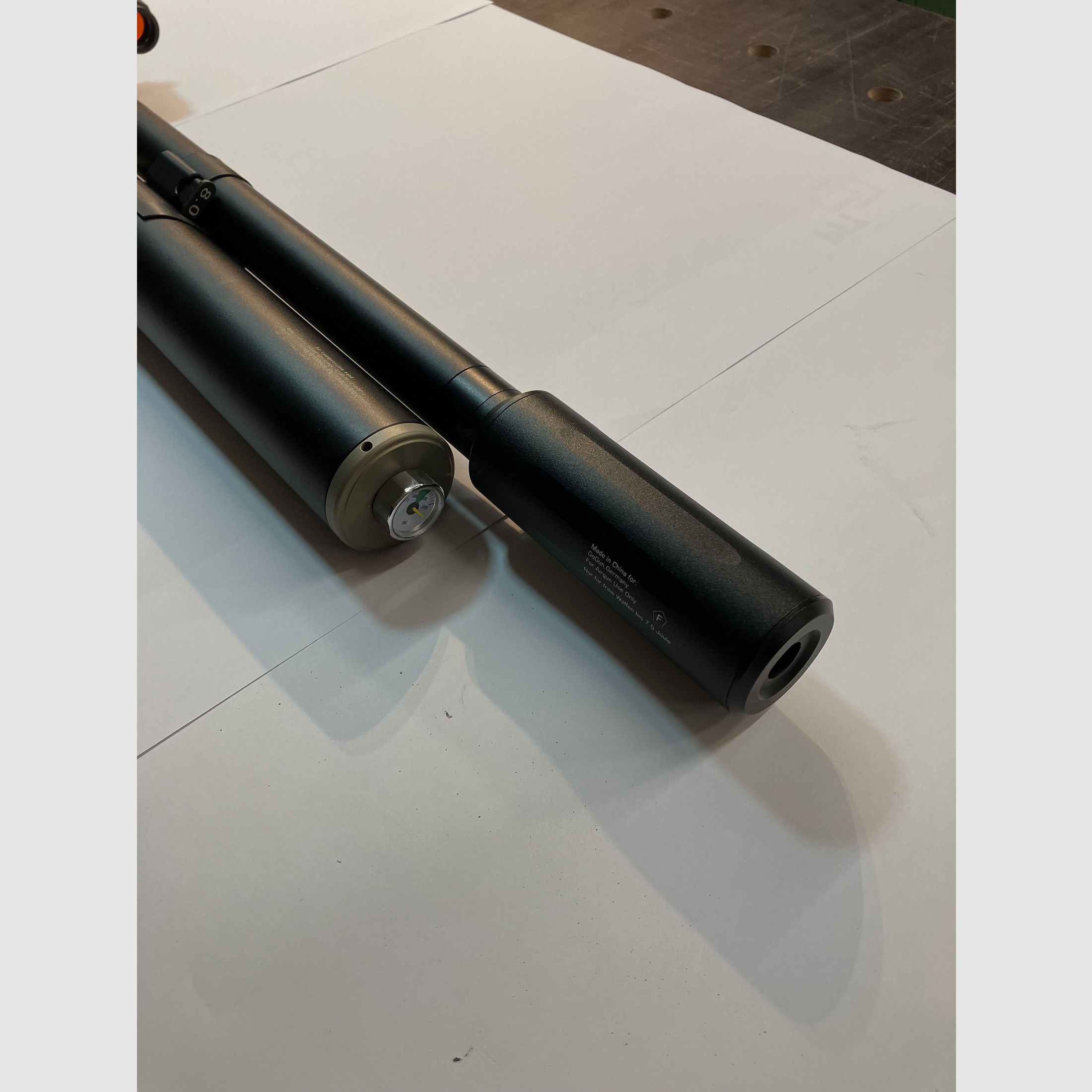HP Max MK2 mit Schalldämpfer, Sig Romeo5 Rotpunktvisier und Zubehör