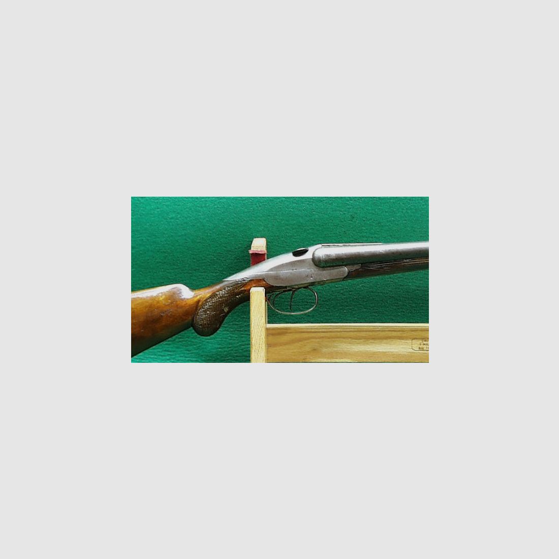 Charlin double-barrel shotgun, sliding lock