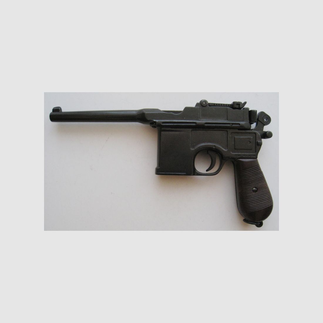 MAUSER PISTOLE C96 DEKO WAFFE DENIX - Ref.1024