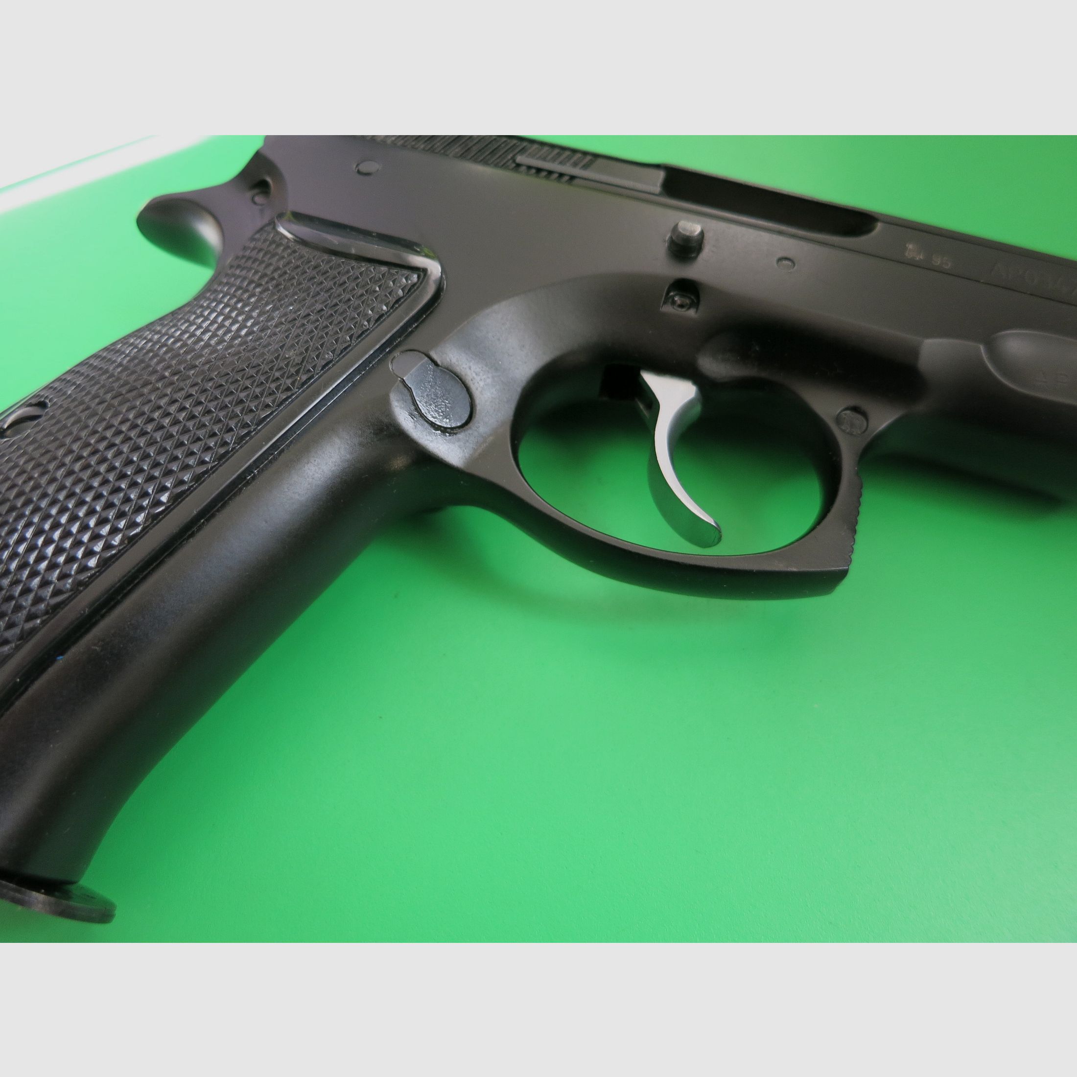 Brünner CZ75 Sportpistole Kadet, Kal. .22lr.       #86