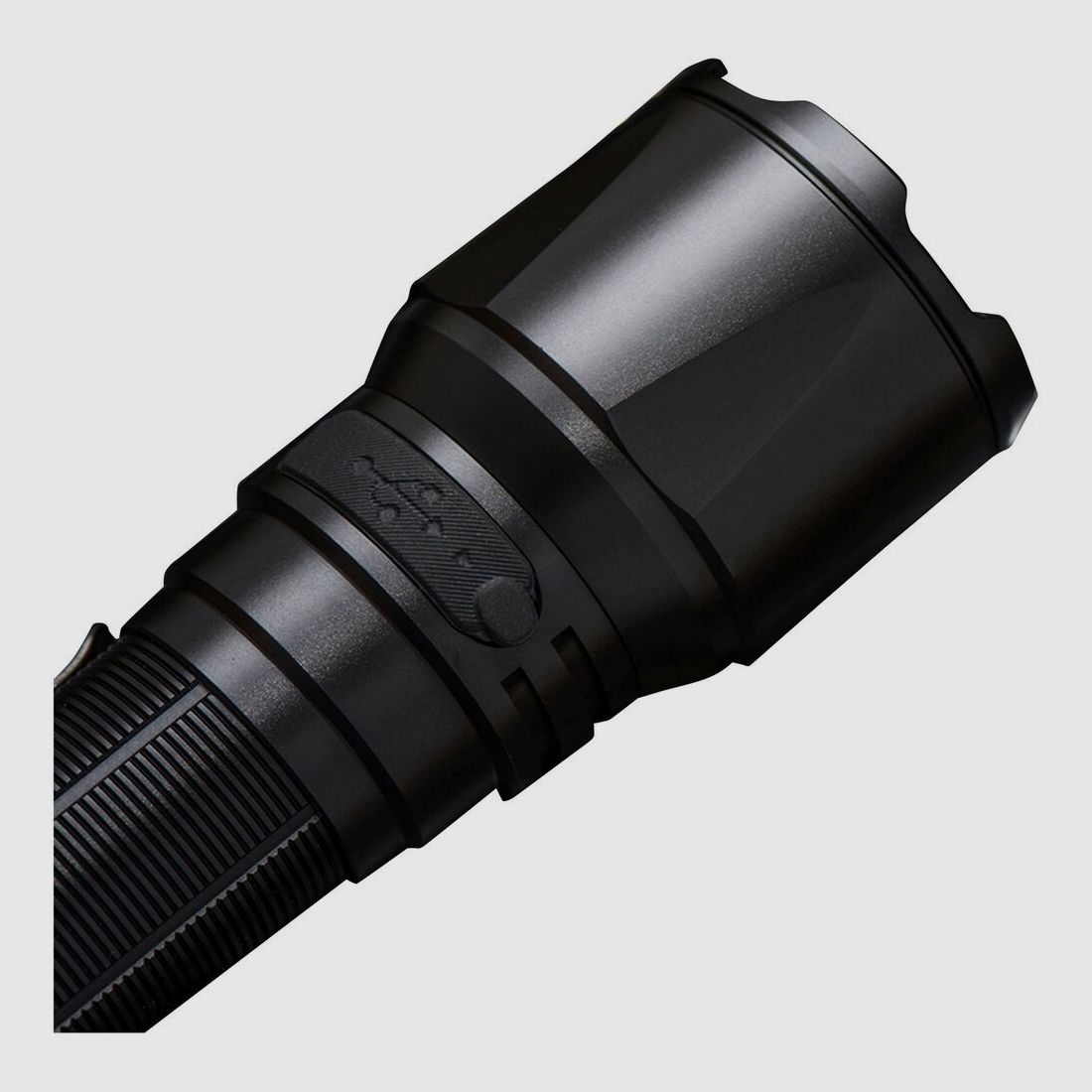 Fenix Lampe TK26 R