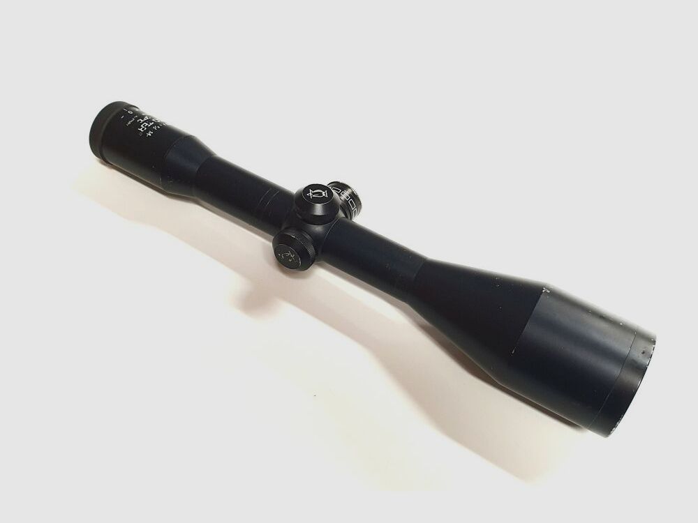 Docter Optic 8x56 riflescope, 8 times magnification and 56mm objective diameter with red dot