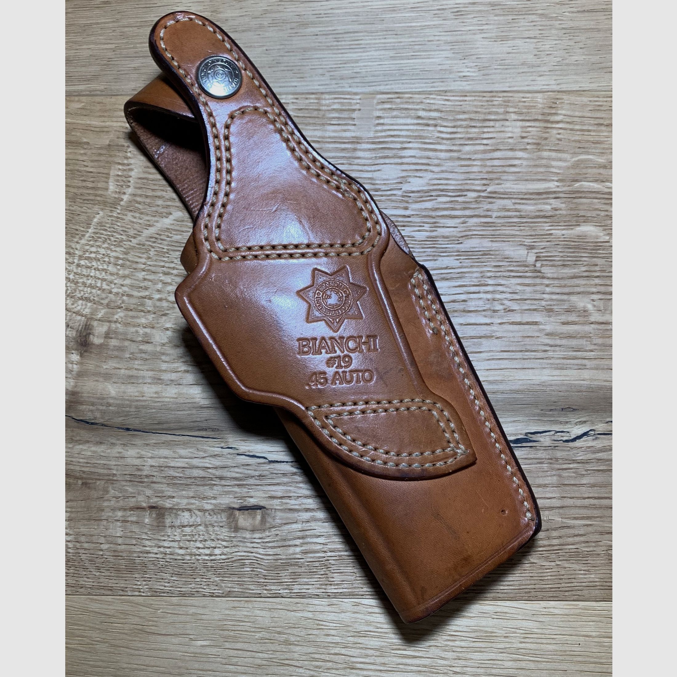 Bianchi # 19 Lederholster .45 Auto passend für Colt Mod. 1911, OHNE Pistole