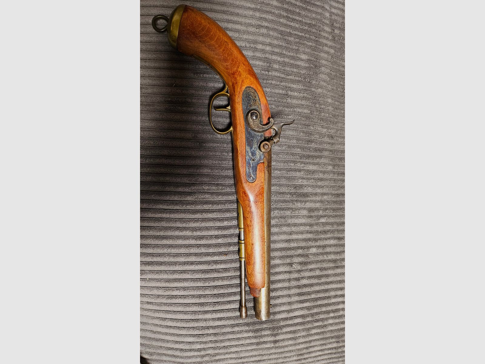 Pistolet kapiszonowy Dikar Hiszpania kaliber 45