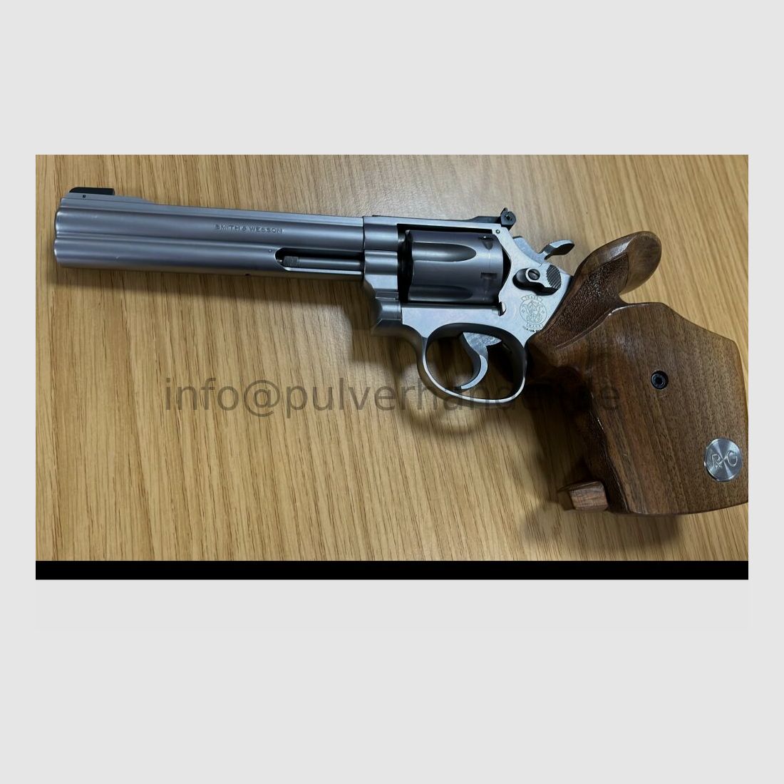 Smith & Wesson 617 stainless .22lr