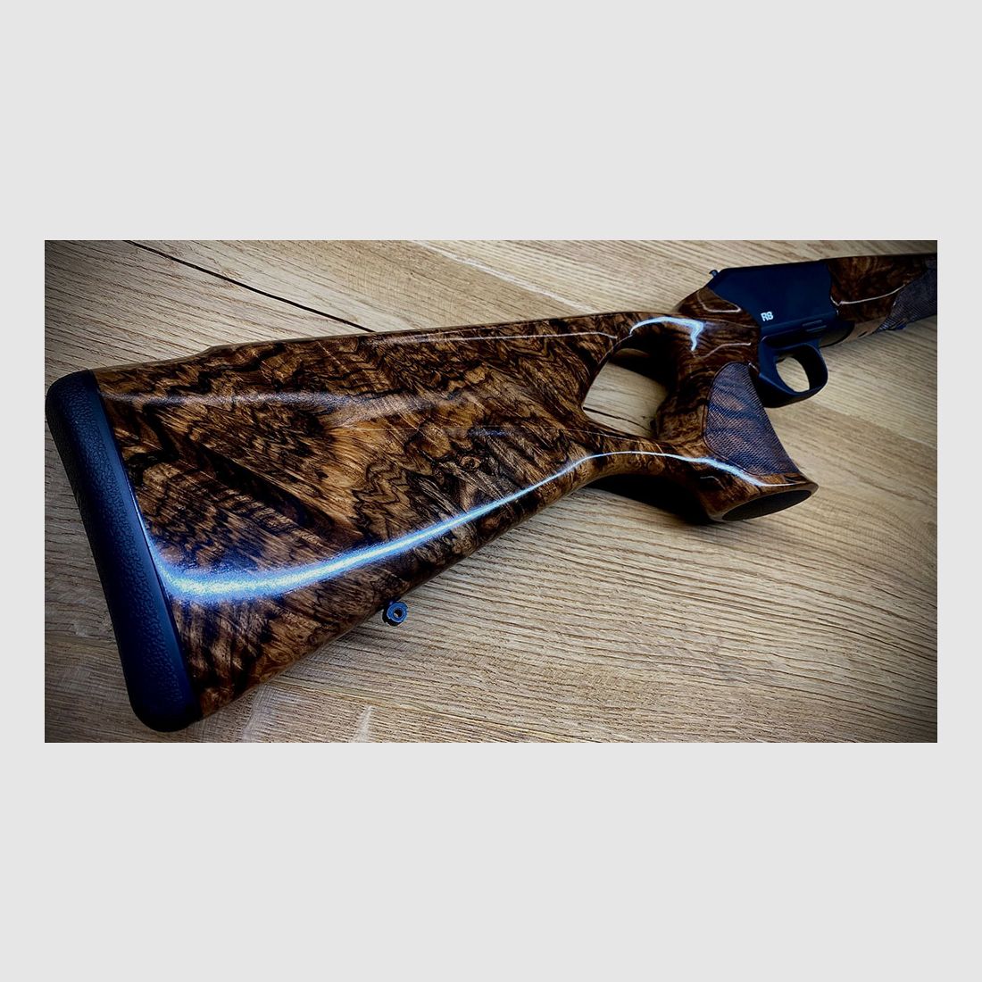 Blaser R8 Success Schäftung / Holzklasse 10 / Super Finish / TRAUMSCHÄFTUNG DER EXTRAKLASSE