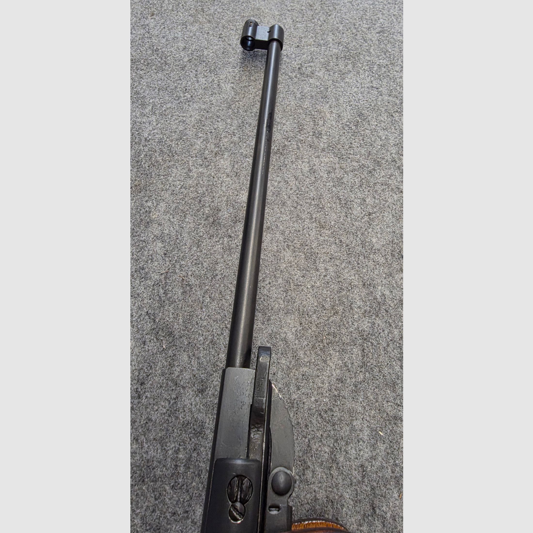 Haenel 303-8 Super 1. Variante con túnel de mira macizo