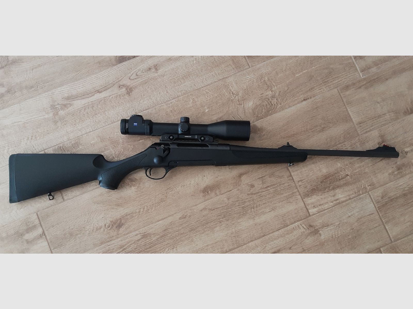 Haenel Jaeger 10 stock z tworzywa 8x57 z optyką Zeiss, zdjęcie 1 z 6