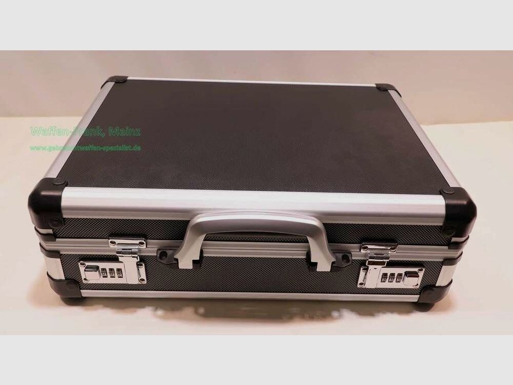 German Various Pistol/Accessory Cases Universal