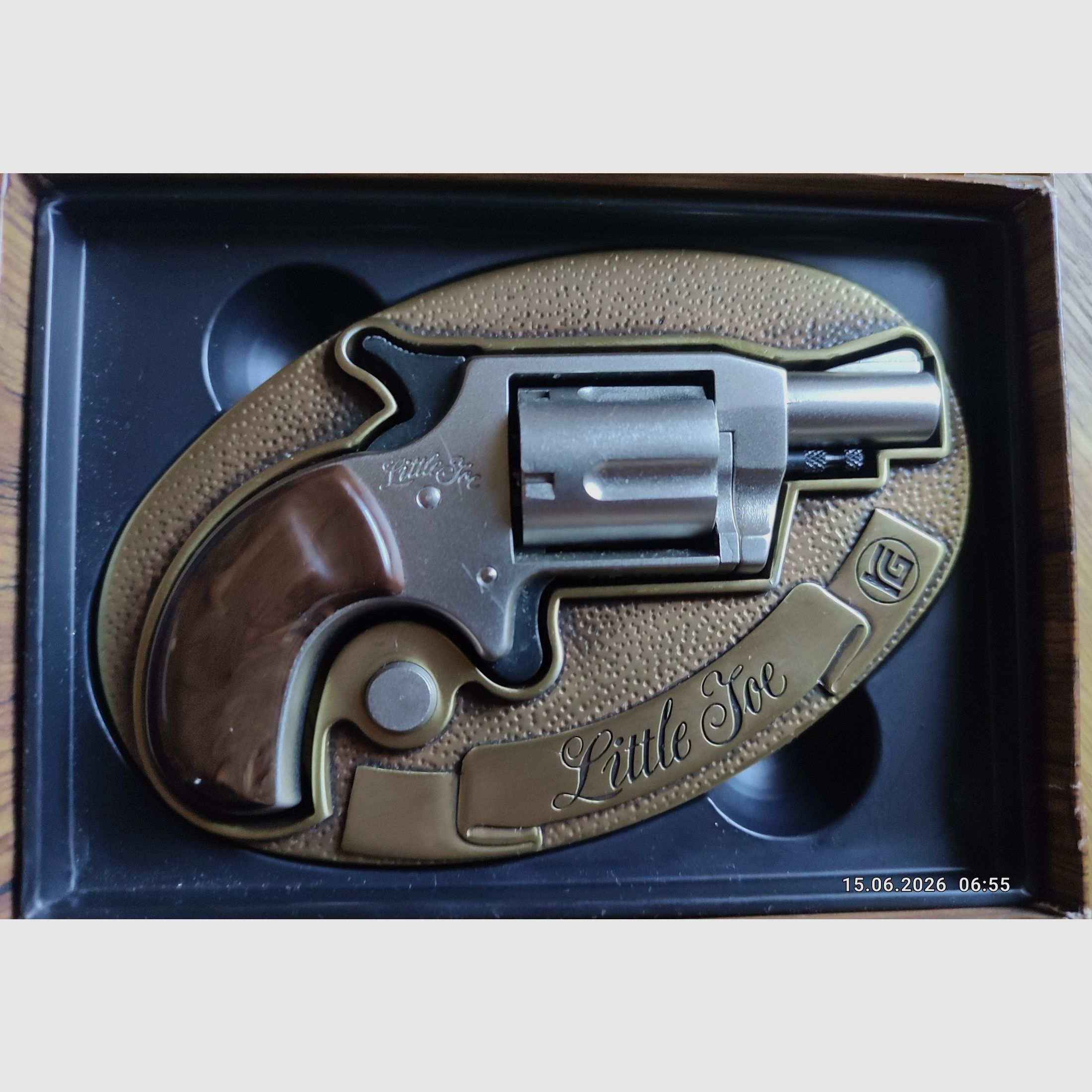 Little Joe 6mm Revolver by Röhm with belt buckle