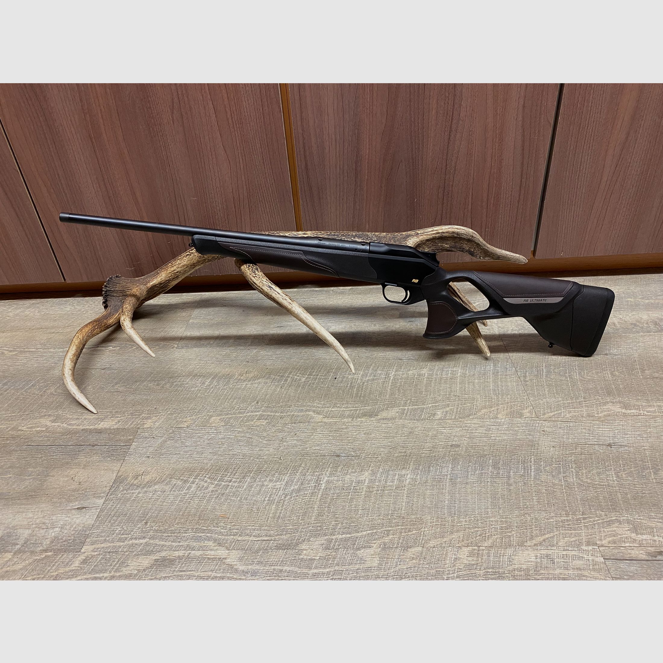 Blaser R8 Ultimate Leather, Short Barrel