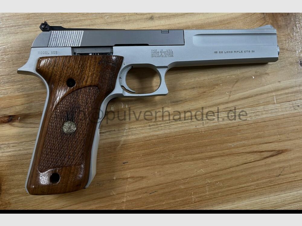 Smith & Wesson 622 mit 6" TOP Waffe .22lr