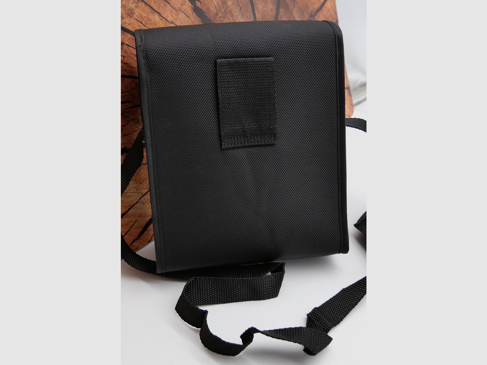 Universale Fernglastasche aus Stoff mit Trageriemen