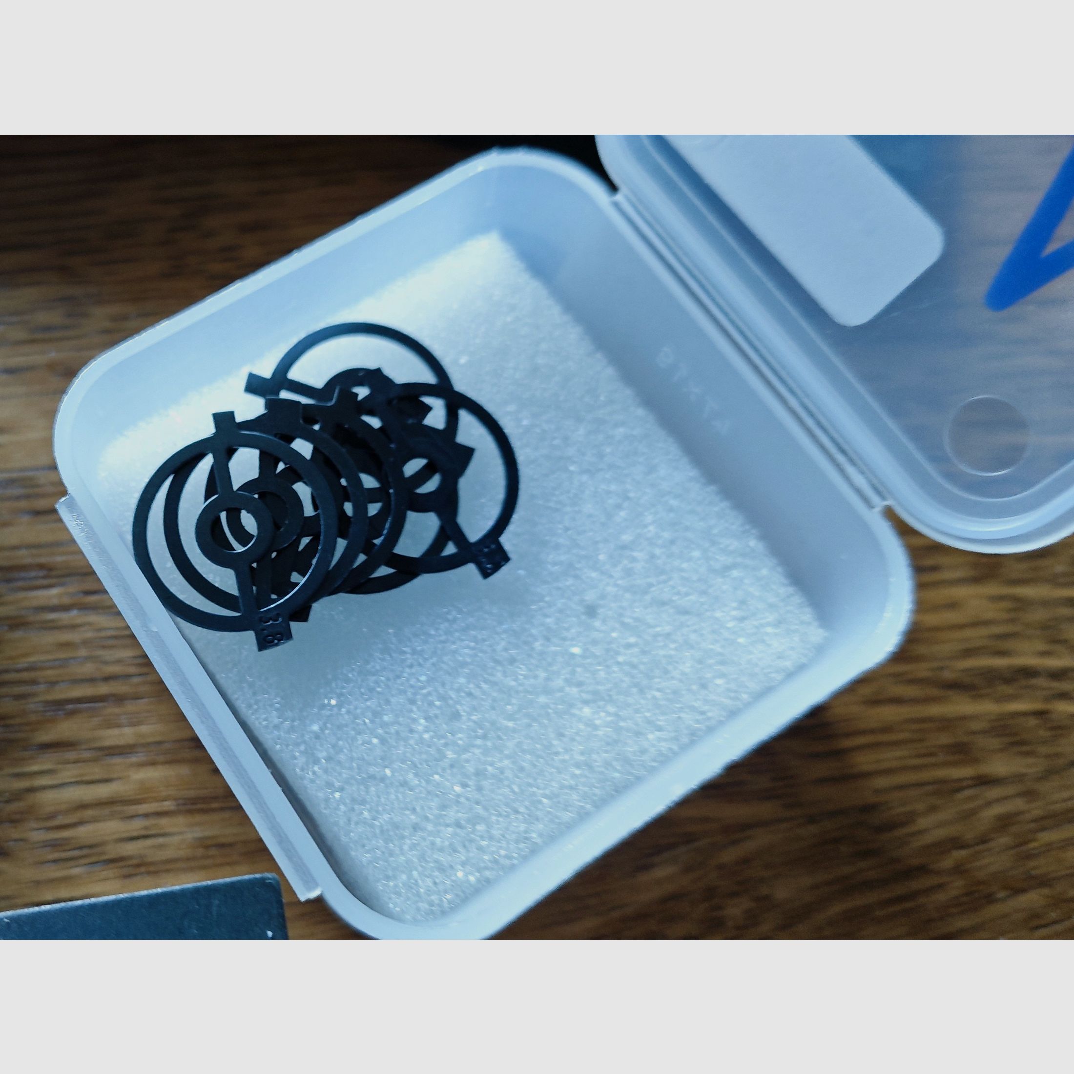 2 tunnels à maïs de 18, 1 œil de 0,5, différentes tailles de bague