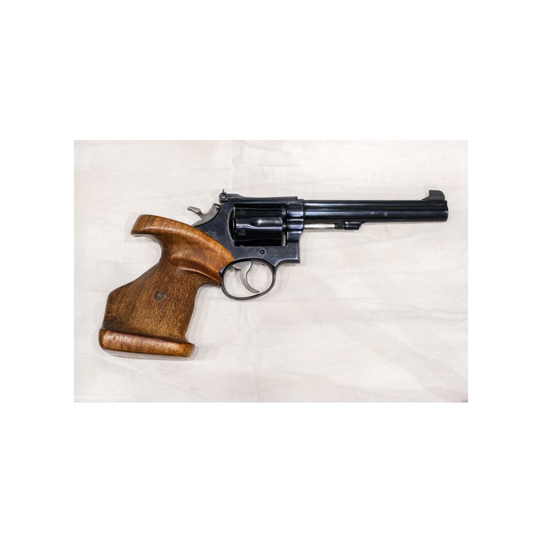 S&W Smith & Wesson 14-2 Revolver Masterpiece .38spl