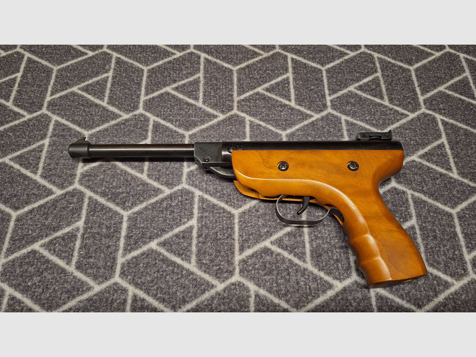 Persluchtpistool "TYTAN Model S2 Super Air Pistol" 5,5mm knikloop verzamelwapen NIEUW!