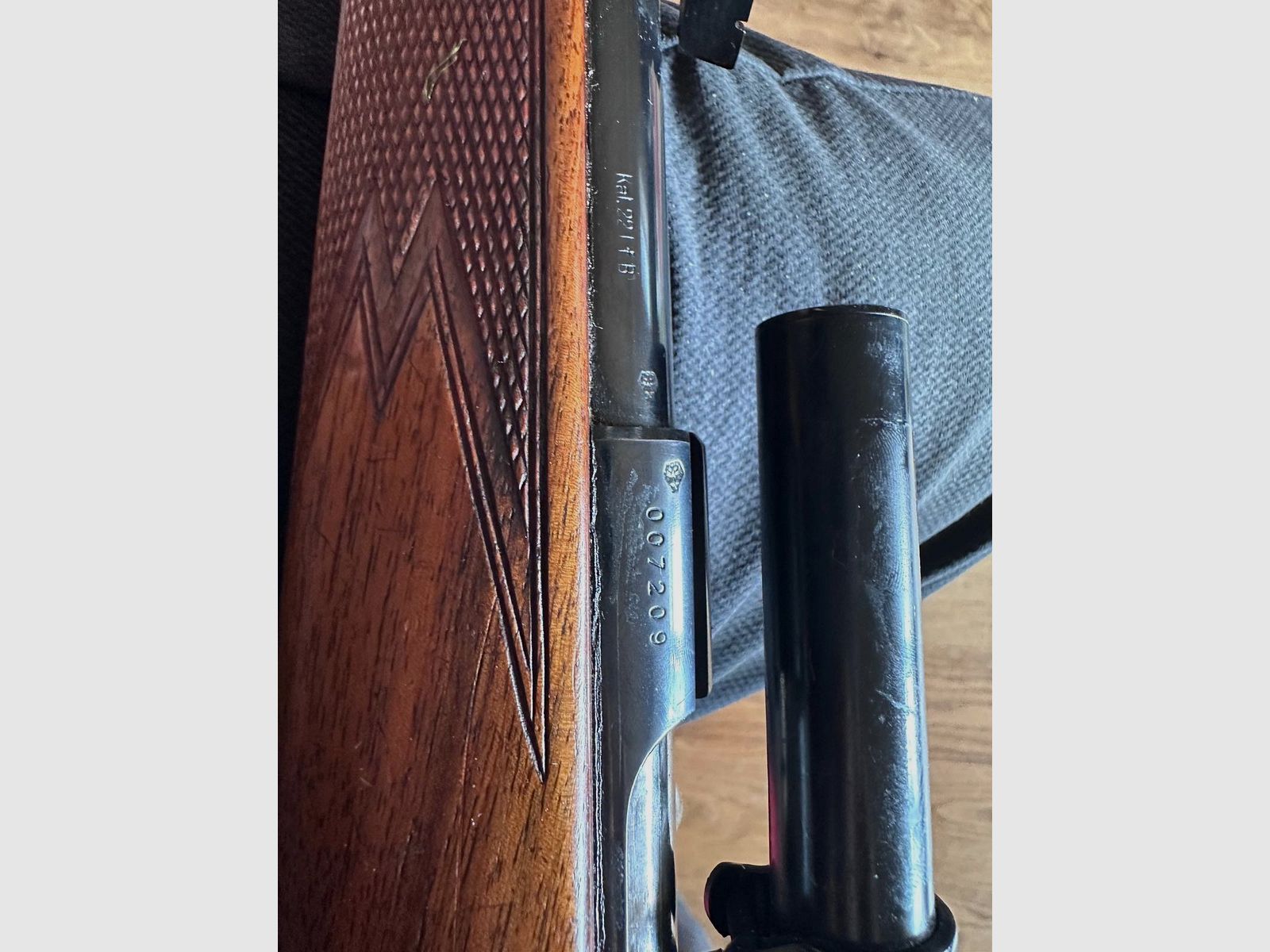 Walter KKJ myśliwski karabinek małokalibrowy z lunetą .22 lfB