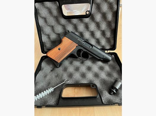 ME 9 Para pistola 9mm P.A.K impugnature in legno