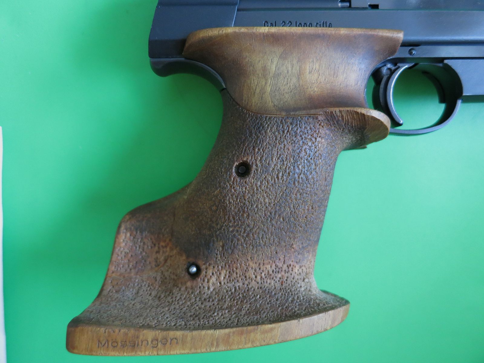 Hämmerli International 208, beste schweizer Ziel- Sportpistole, .22lr +Laufgewicht +NILL-Sportgriff      #49