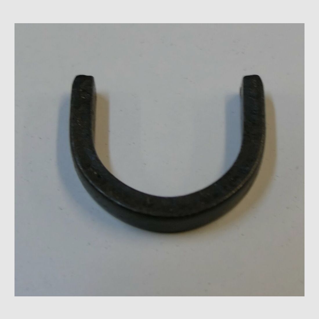 DDR VEB Geräte- i narzędziowy Wiesa oryginalny DDR NVA AK 47 podpórka lufy [ 108 ] nieużywana, nowa do AK47, 7,62x39oryginalny DDR NVA AK 47 podpórka lufy [ 108 ] nieużywana, nowa do AK47, 7,62x39oryginalny DDR NVA AK 47 podpórka lufy [ 108 ] nieużywana,