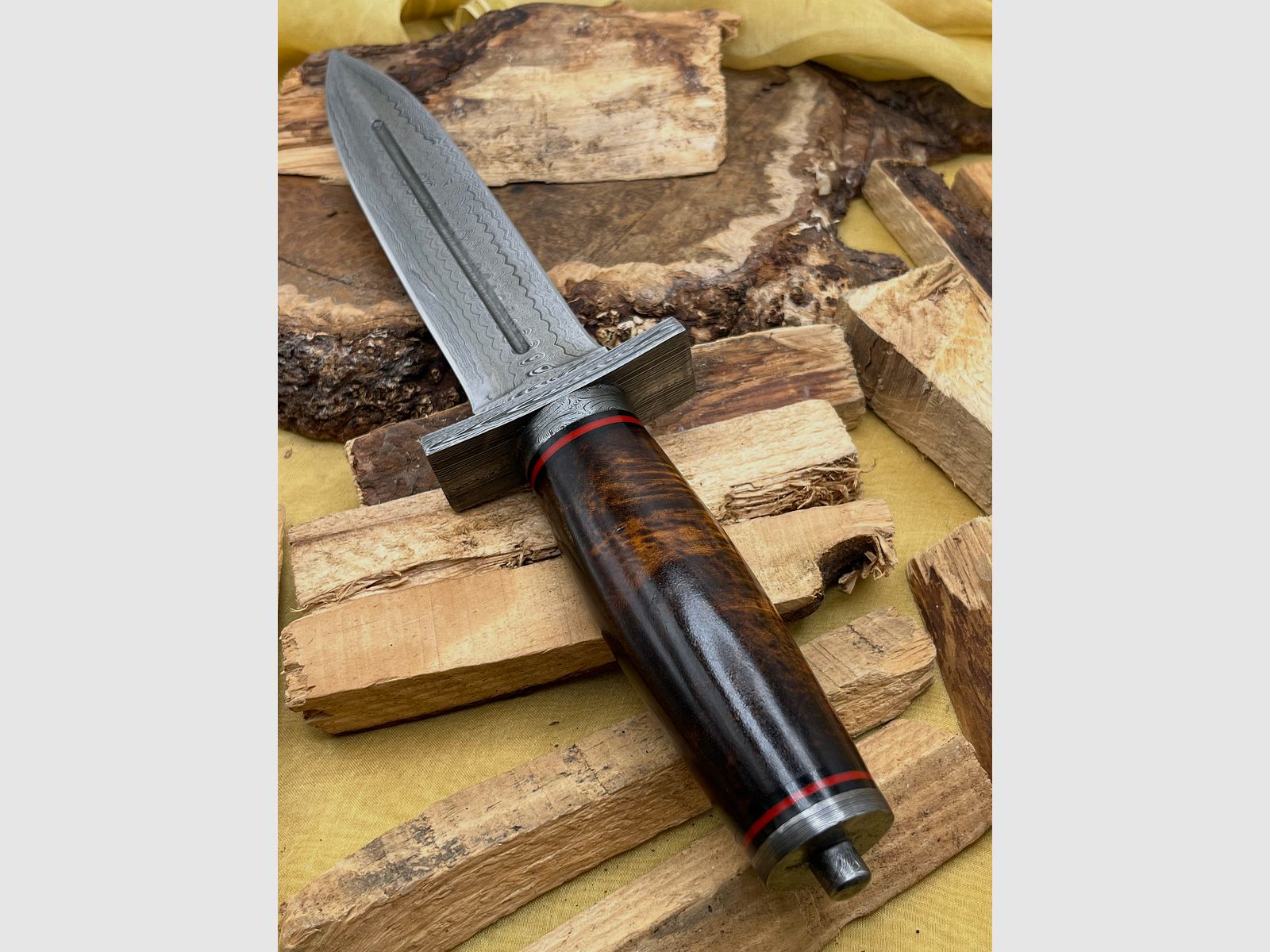 Jagdmesser Damaststahl Handgeschmiedet 