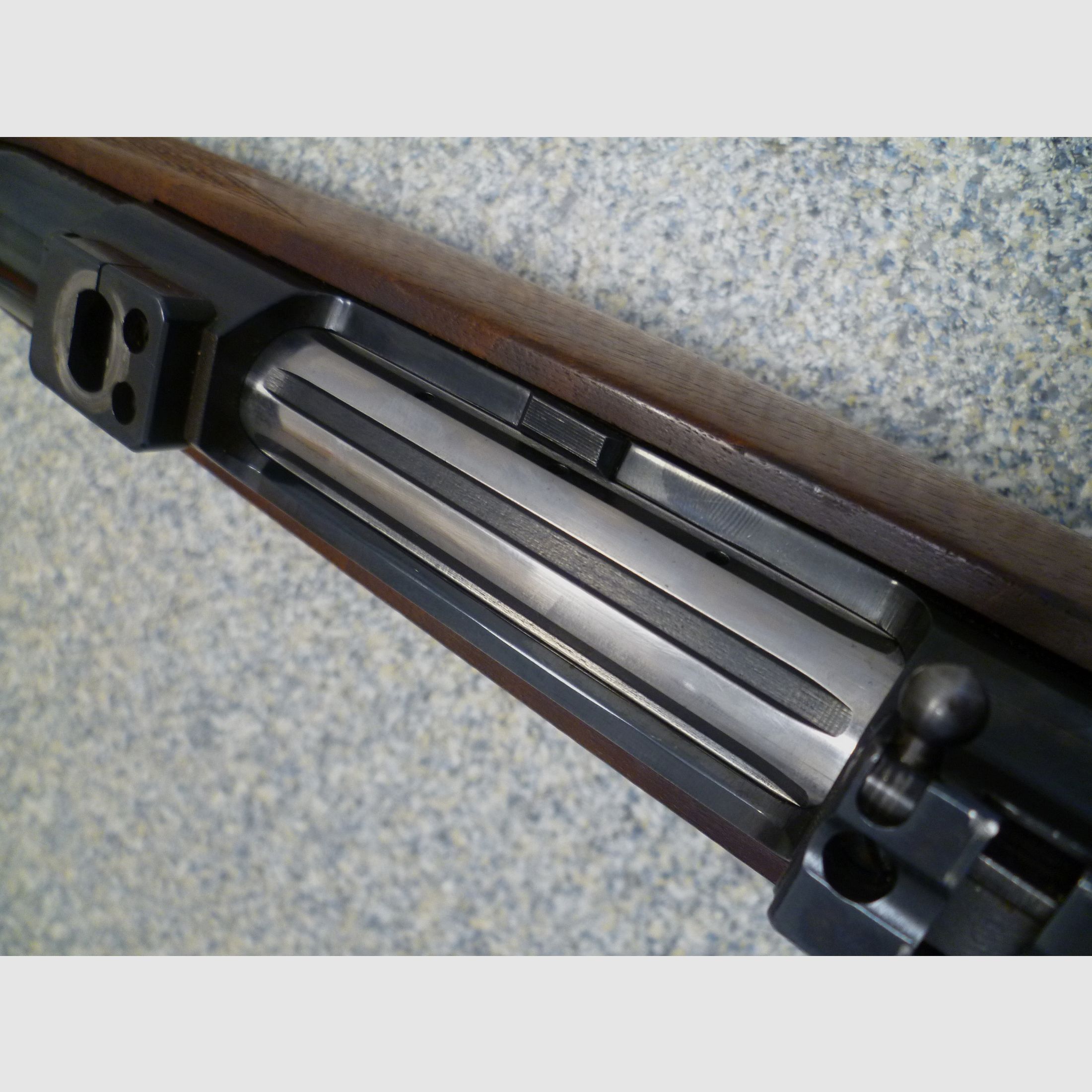 Repetierbüchse Voere 7x64