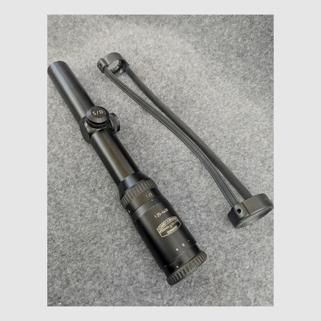 Schmidt & Bender 1,25-4 x 20 mit Absehen 4